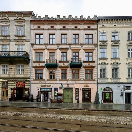 Апартаменти На Площі Ринок 12 Lviv Exterior foto